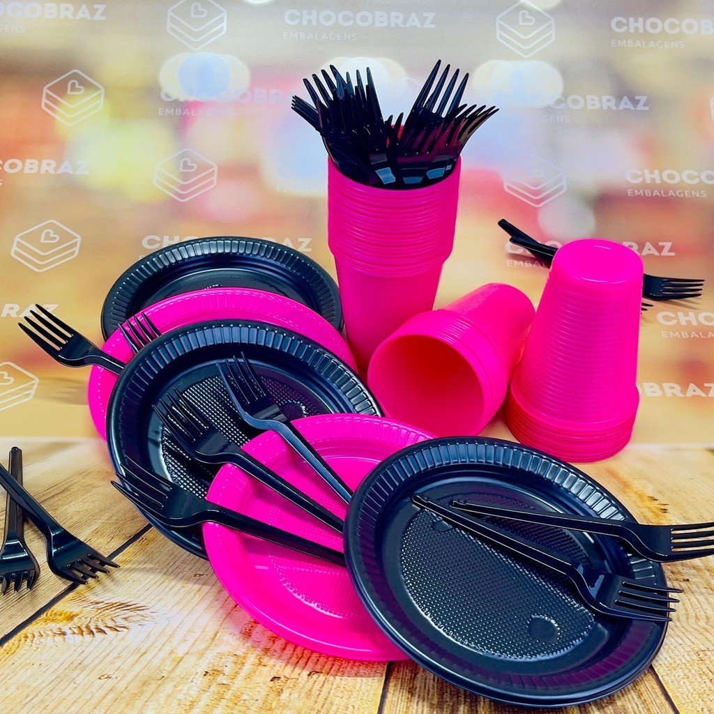 Kit Festa 50 PESSOAS DESCARTAVEIS GARFO + PRATO + COPO (PINK E PRETO) em Oferta na Shopee