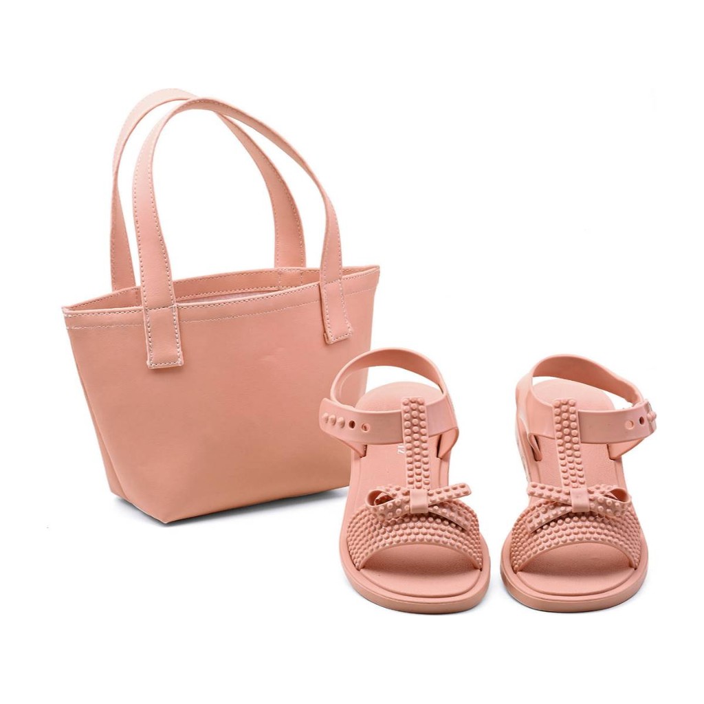 SANDALIA FEMININA INFANTIL BLOGUEIRAS COM BOLSA