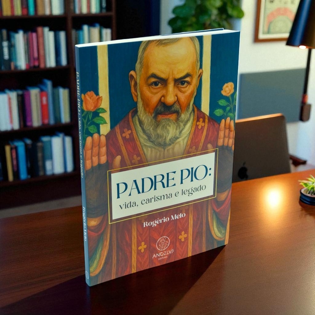 Livro Padre Pio Vida Carisma e Legado - Rogério Melo