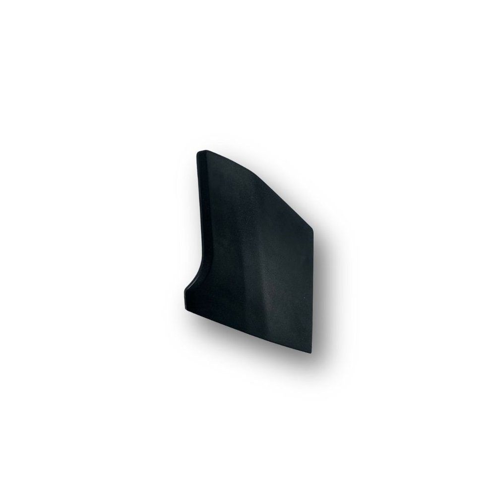 Moldura Farol IVECO TECTOR Lado Direito "Quadrada"