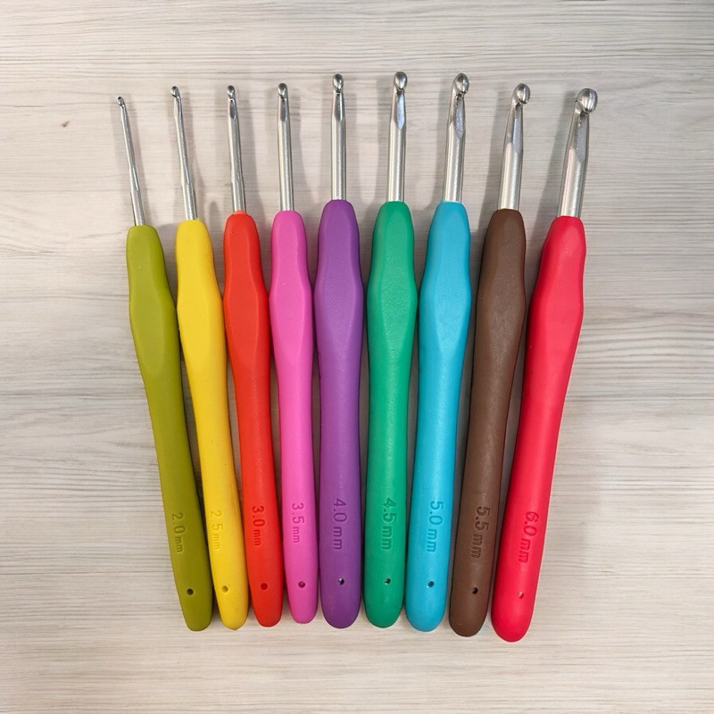 Agulha Crochê Emborrachada Macia Soft Kit Com 9 Tamanhos