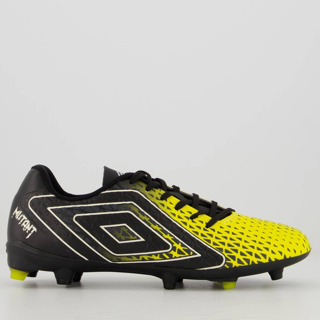 Chuteira Umbro Mutant Campo Preta e Amarela em Oferta na Shopee