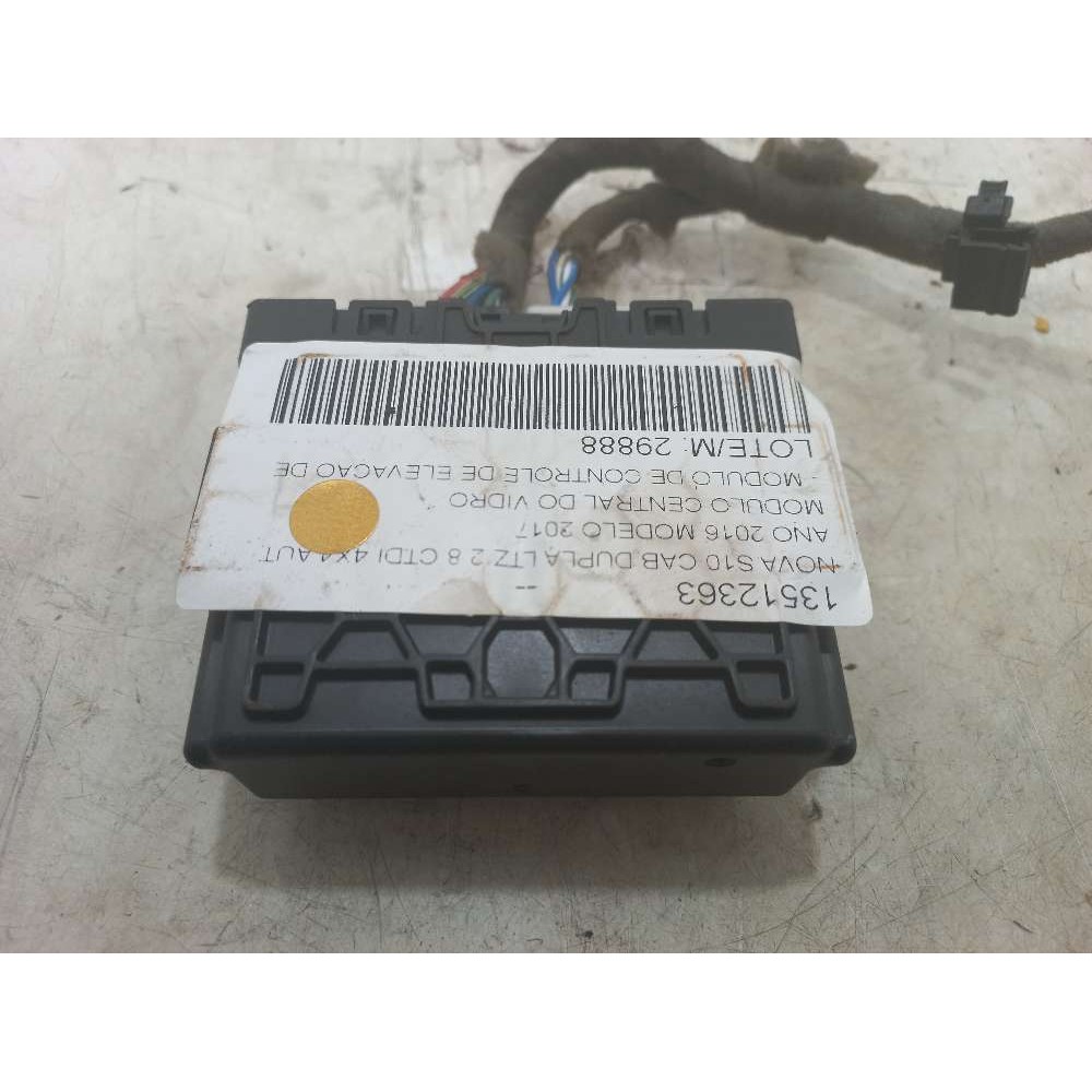 MODULO DE CONTROLE DE ELEVACAO DE VIDRO CHEVROLET S10 2.8 2017