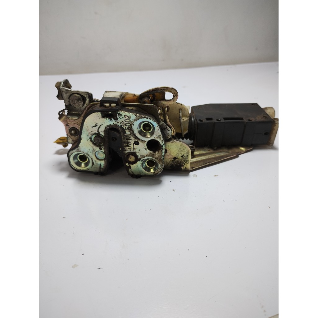 Fechadura Elétrica Dianteira Direita Corsa 94 16 90449073