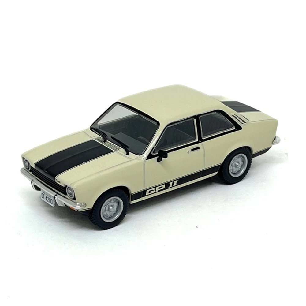 Miniatura Carro Chevrolet Chevette GP II (1977) - Chevrolet Série Ouro 2 - Bege - 1:43 - Luppa