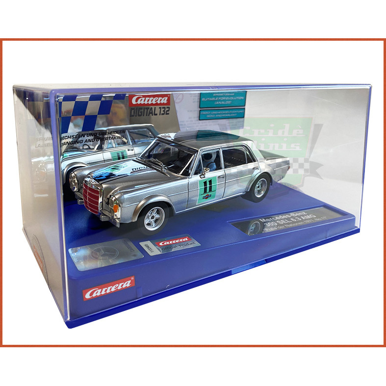 Carro Digital Carrera autorama Mercedes-Benz 330 SEL 6.3 AMG - escala 1/32