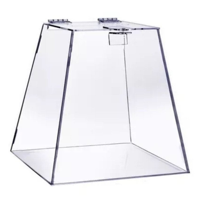 Urna Em Acrílico Transparente Piramide Cast 20cm em Oferta na Shopee