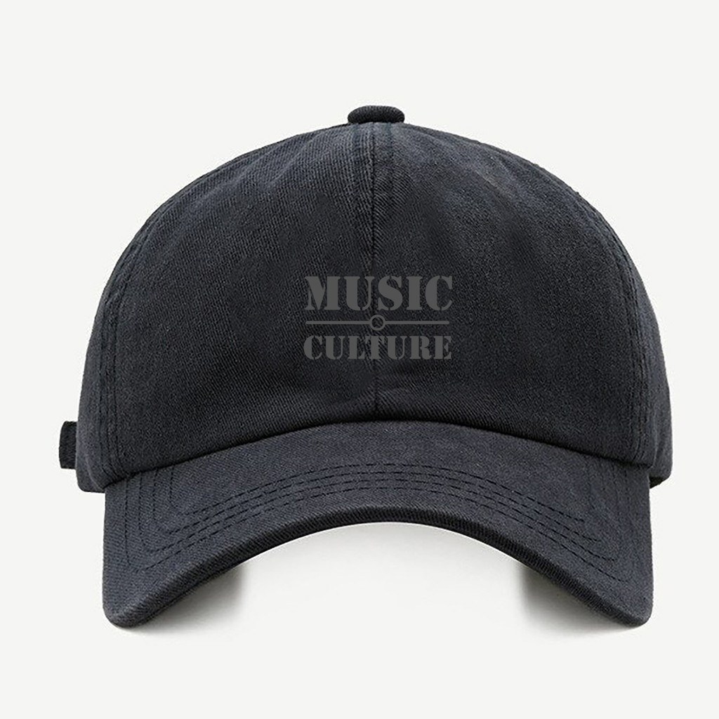 Bone baseball masculino preto Musica CulturaCom regualgem cores bege e branco