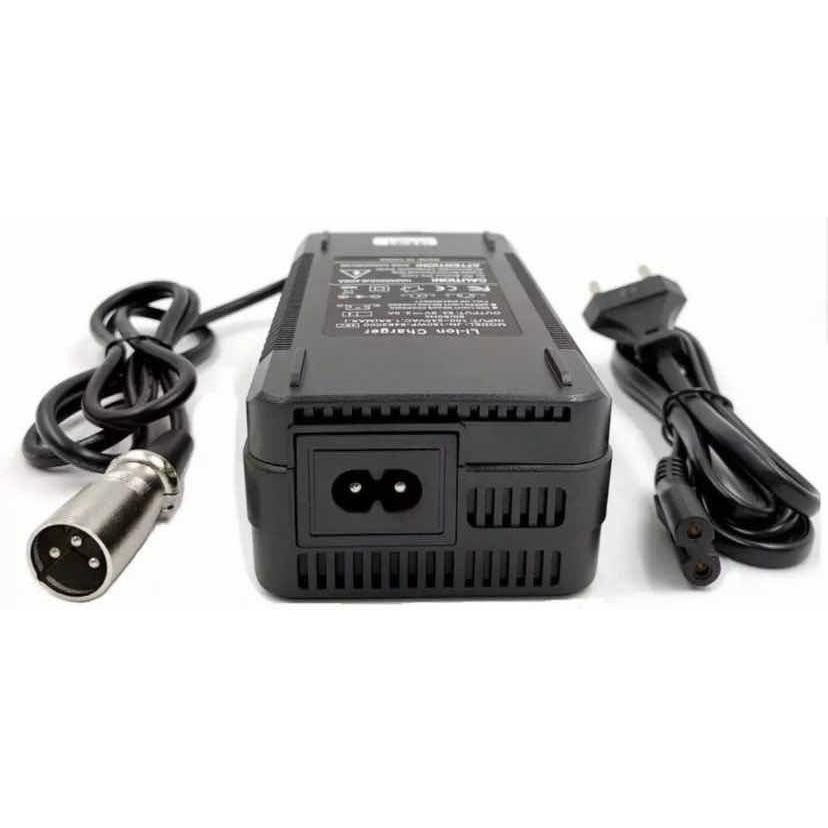 Carregador Para Scooter Patinete Elétrico Mob 60v 12ah