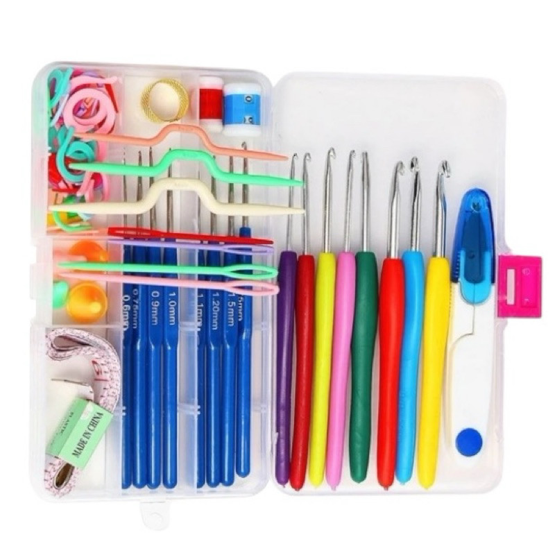 Kit 53 Agulhas De Crochê Cabo Anatômico mais Acessórios.