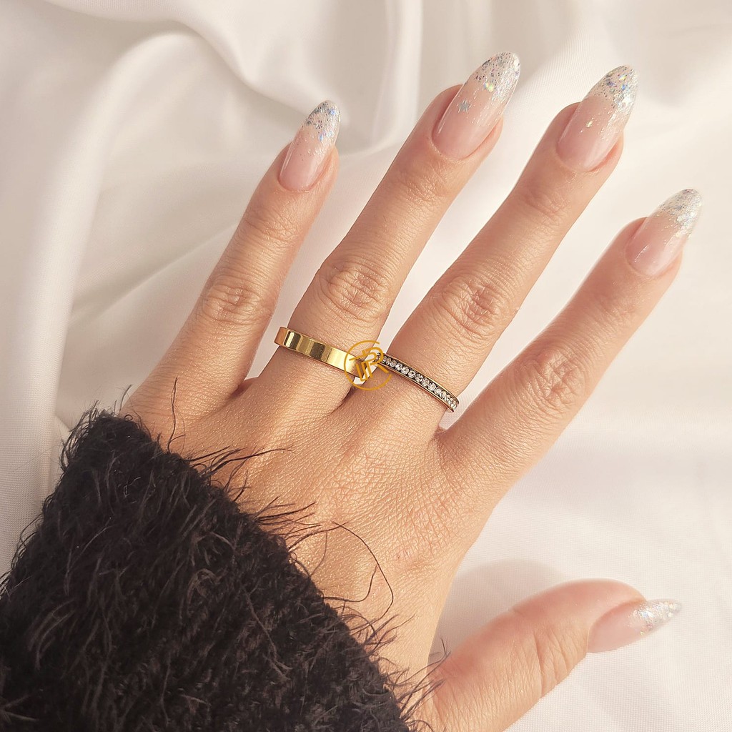 Aliança e aparador chanfrado dourado casamento compromisso banhado 18k