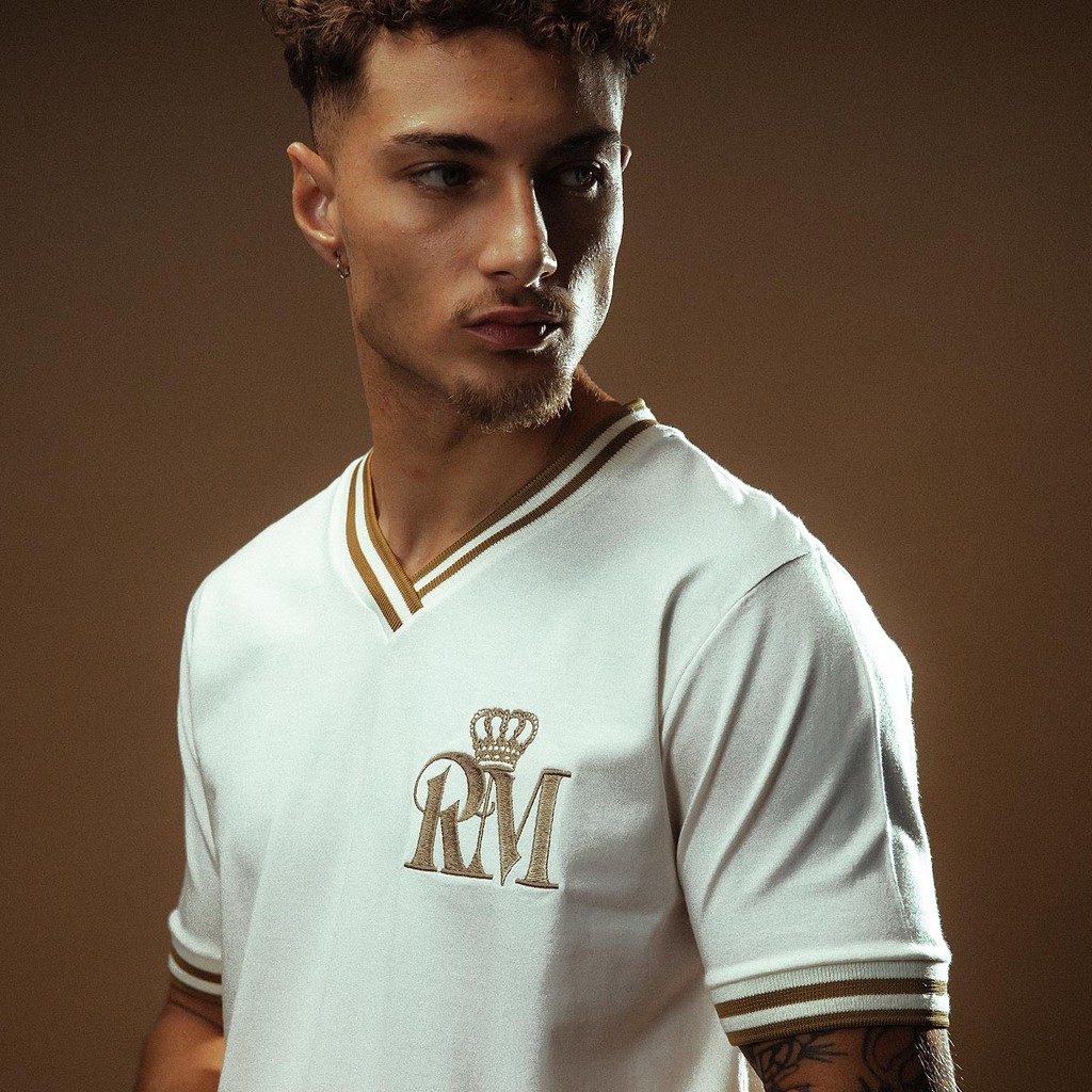 Camisa Real Madrid Retrô nº 10 Masculina - Sports & Outdoors