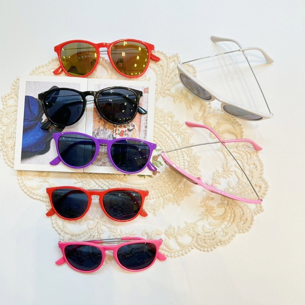 Óculos de sol infantis para meninos e meninas, proteção ocular anti-UV, óculos de proteção solar infantil em Oferta na Shopee