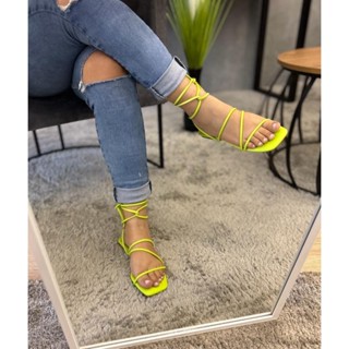 Sandália Feminina de Amarraçao Em Tiras Lançamento Rasteira Amarrar Dia a Dia (REF 3570)1 em Oferta na Shopee