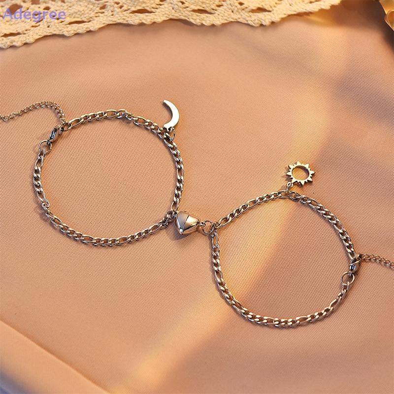 Adegree 2 Pçs De Aço Inoxidável Não-Desbotamento Hip-hop Mão Corrente Amor Ímã Sol Lua Pulseira Para Casal Namorada Simp