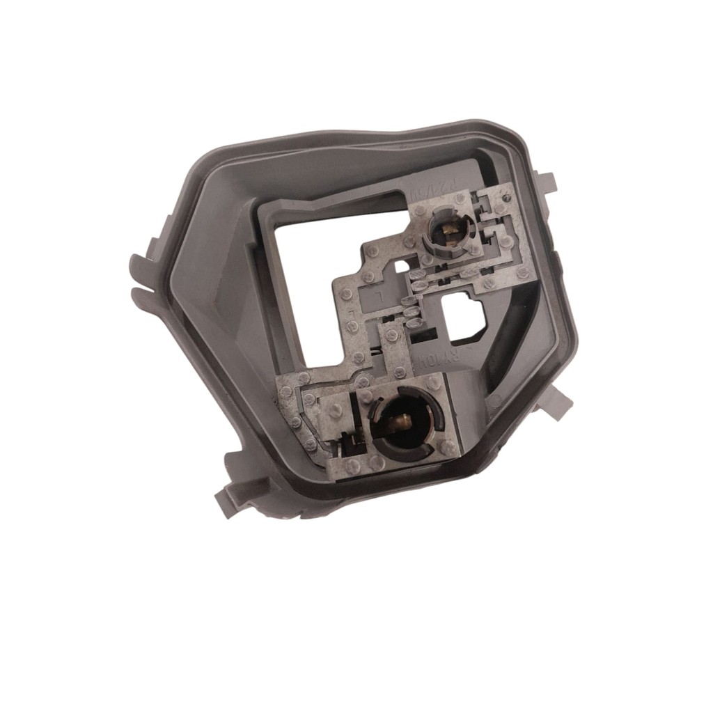 Circuito Eletrico Soquete Lanterna Traseira Esq Voyage G6 G7 G8 2013 A 2022