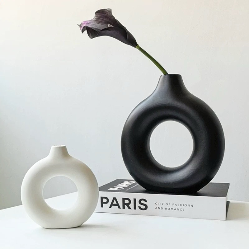 Vaso Minimalistas Organico de Flores Plantas Plástico Preto Branco Moderno Para Decoração Sala Casa em Oferta na Shopee