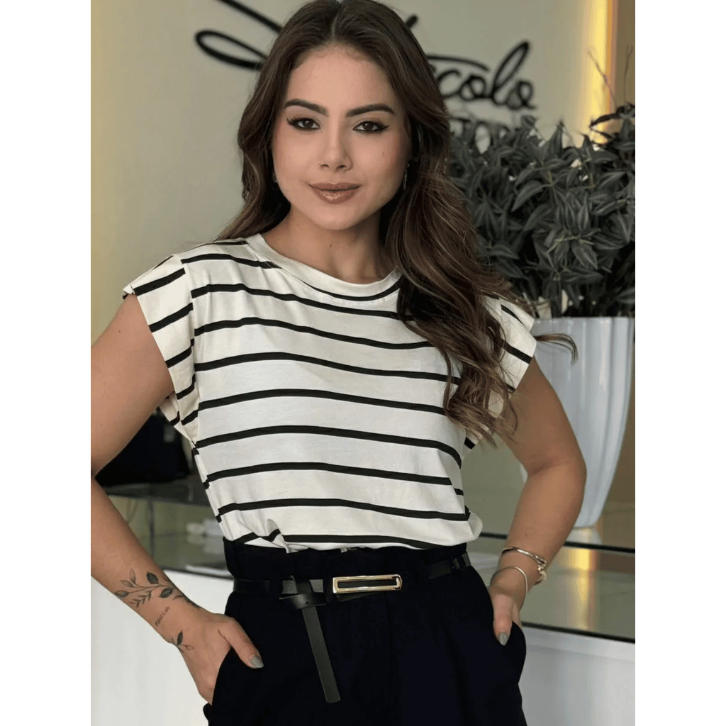 Blusa Feminina Básica Em Viscose Muscle T- Shirt Listrada Manga Japonesa