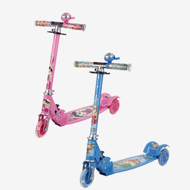 Patinete Infantil Dobrável Com Homem Aranha e Aleatoria 3 Rodas Base Scooter Led Metal Ferro Radical em Oferta na Shopee