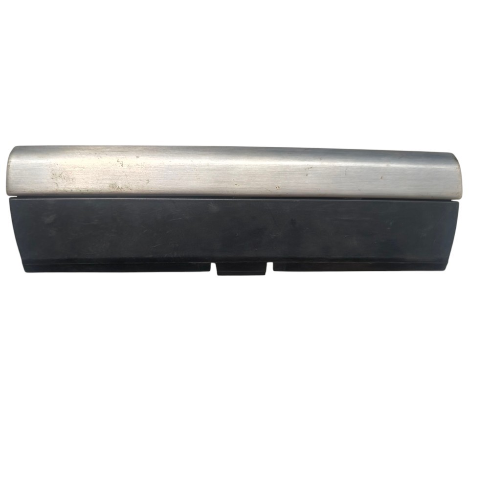 Moldura Inferior Rádio Vw Golf Bora Aço Escovado 2000 a 2010
