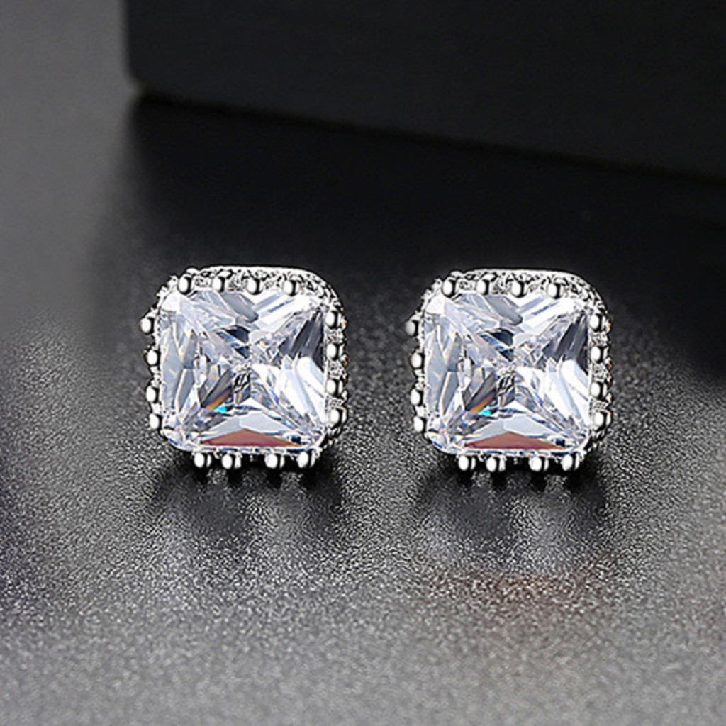 Brinco Masculino De Prata Pedra Brilhante De Zircônia Banhado a Prata 925 Italiana Brinco Cravejado