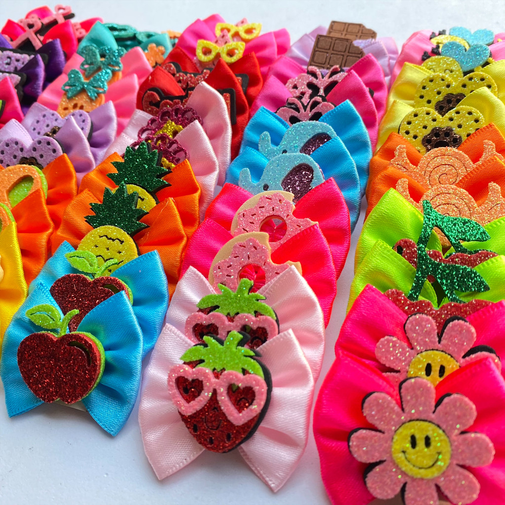 Kit Laços Pet 50 Unidades Tamanho M  Sortidos Banho Tosa