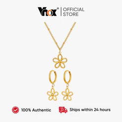 Vnox 2 Peças De Brincos De Argola Com Pingente De Flores Ocas Douradas Conjunto Para Mulheres , Aço Inoxidável Sem Desbo