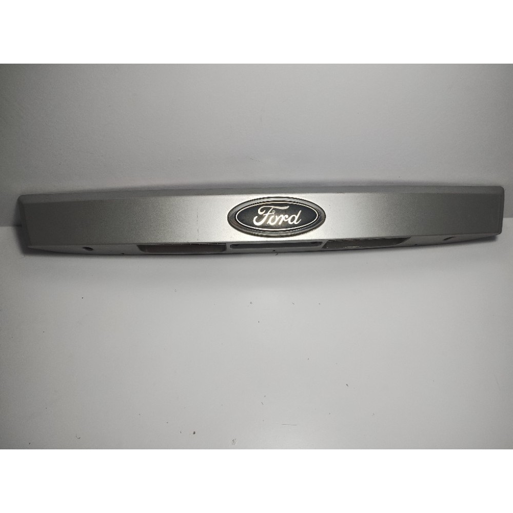 Moldura Friso Aplique Tampa Traseira Ford Fiesta Ka 2003 014