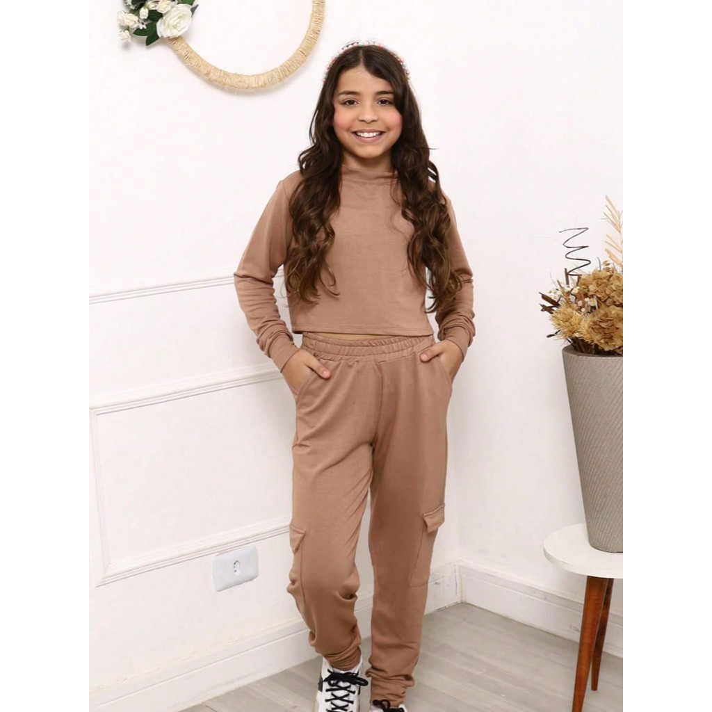 Conjunto Juvenil Feminino em Moletinho – Cropped Manga Longa + Calça Jogger Confortável