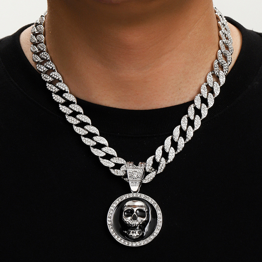 [Must for trendy people] Popular fashion trend skull domineering cool personality trend hip-hop necklace men's jewelry domineering rock special pairing