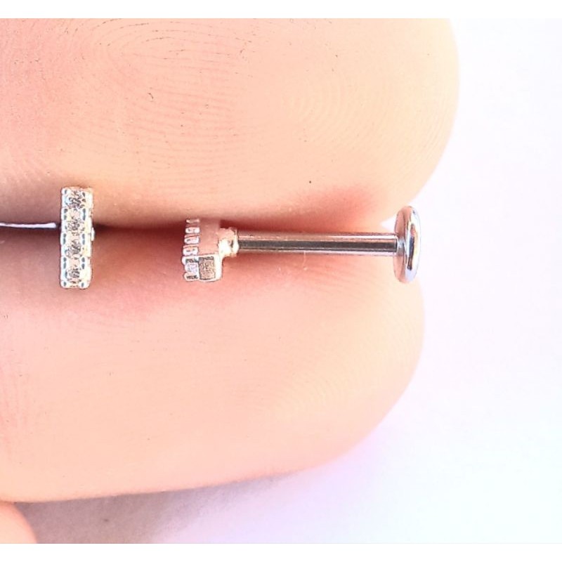 Piercing Palitinho tragus Cravejado com pedra de zircônia Prata 925 cod:1479P