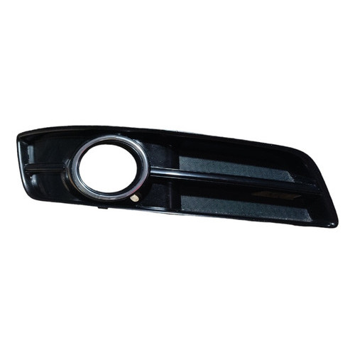 Acabamento Farol Milha Direito Audi A3 Sportback 2.0 2010