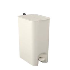 Lixeira Borboleta com Pedal Coza 20L Light GrayA Lixeira Borboleta com Pedal 20L, na cor Light Gray com alça Cinza Chumb