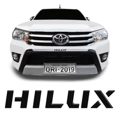 Adesivo Do Para-Choque Hilux 2016/ Emblema Preto Resinado