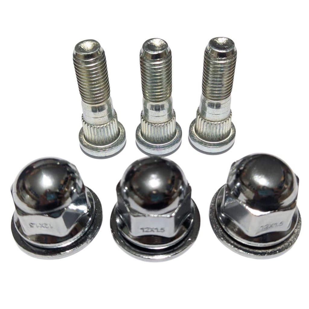 3 Parafusos Prisioneiros C/ Porca Mitsubishi New Triton L200