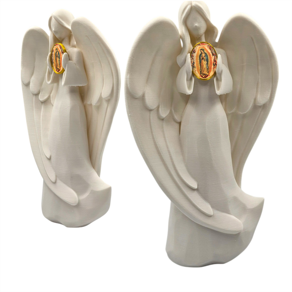 Imagem Santo Catolico Segurando Relicario Nossa Senhora de Guadalupe Anjo da Guarda Homenagem Casamentos Noivados Oração