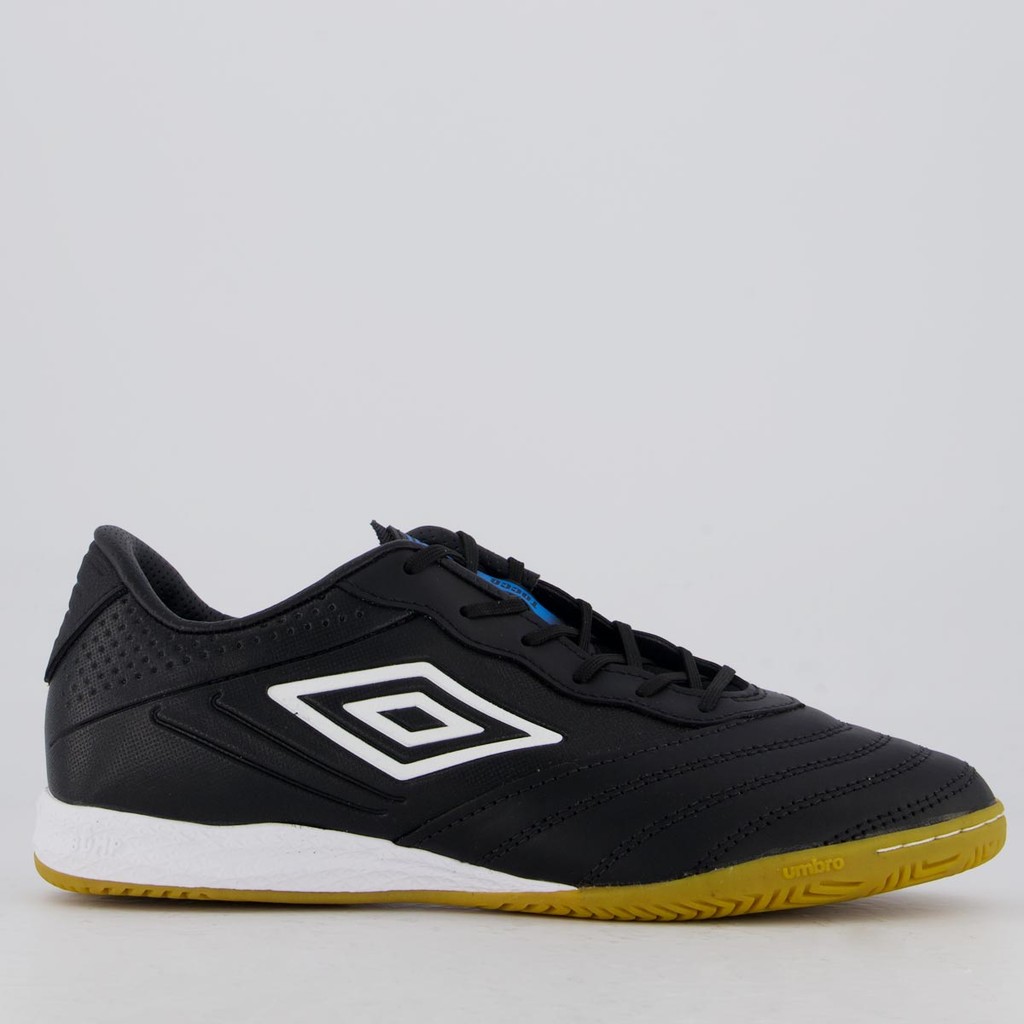 Chuteira Umbro Tocco III Premier Futsal Preta e Branca em Oferta na Shopee