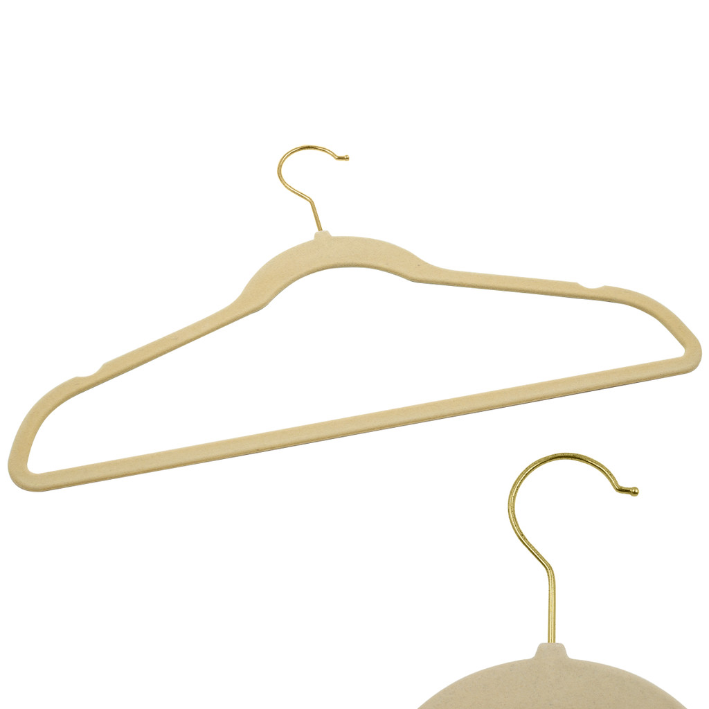 Kit 20 Cabides Veludo Bege e Gancho Dourado Antideslizantes em Oferta na Shopee