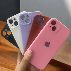 Capa Capinha Para IPhone 13 / 13Pro / 13ProMax Silicone Aveludada C/ Proteção na Câmera Fechada Case Quadrada