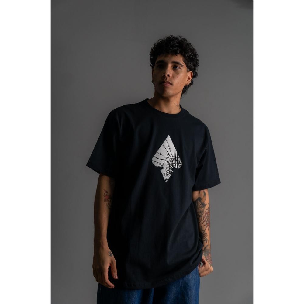 Camiseta MCD Original Regular Espada Quebrada