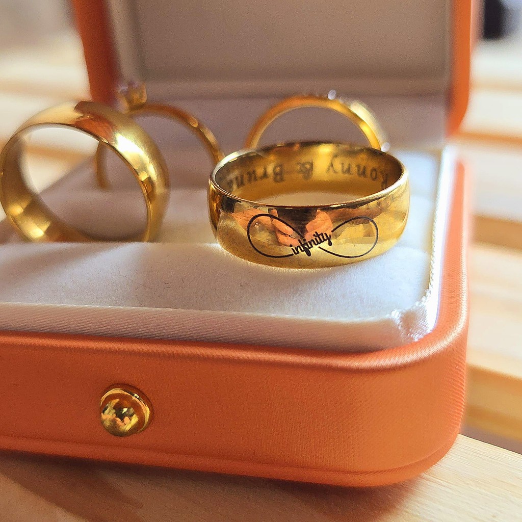par de alianças casamento 8mm banhada em Ouro 18k + Gravação símbolo infinito + Anéis (COD-23)
