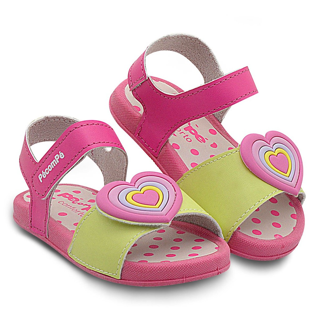 Sandália Papete Infantil Coração Encantado: Charme, Conforto e Diversão nos Pezinhos! em Oferta na Shopee