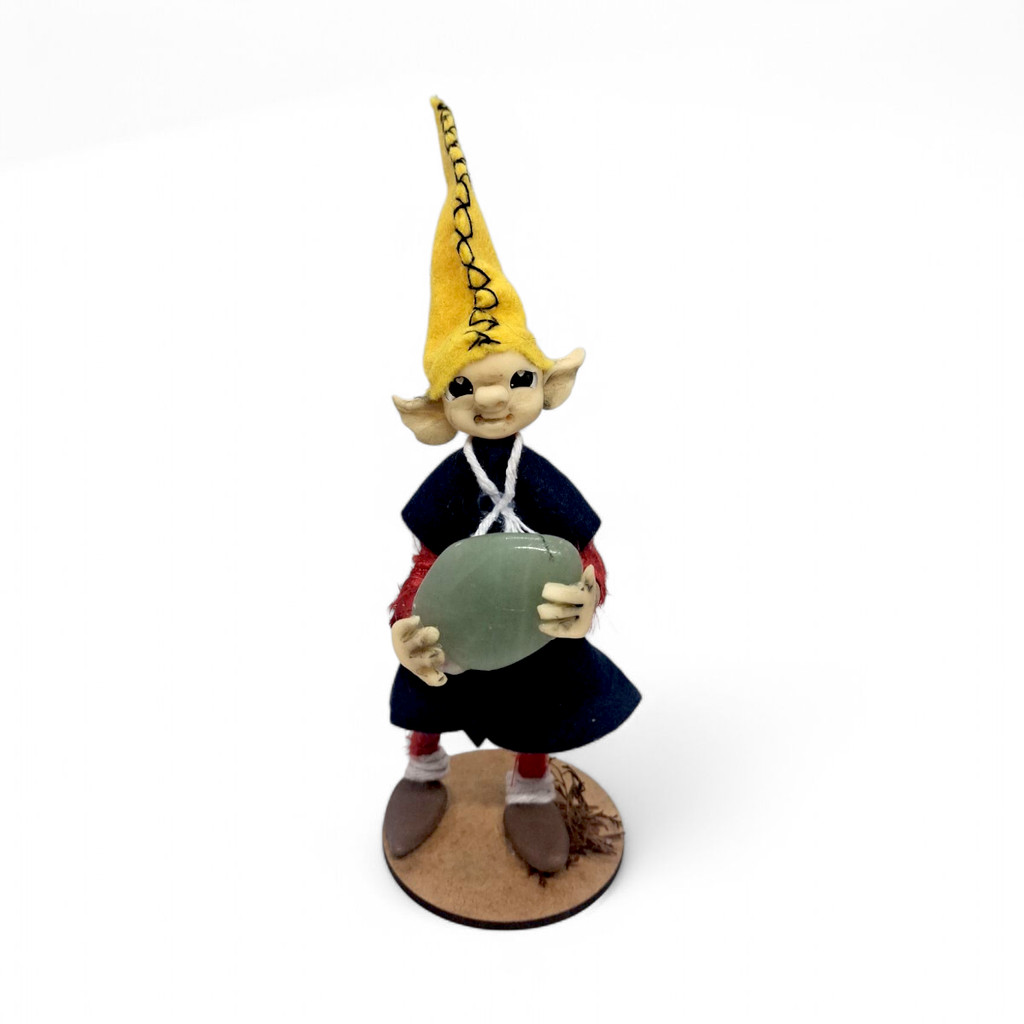 Estátua Duende Chápeu Amarelo com Quartzo Verde Cura 15 cm