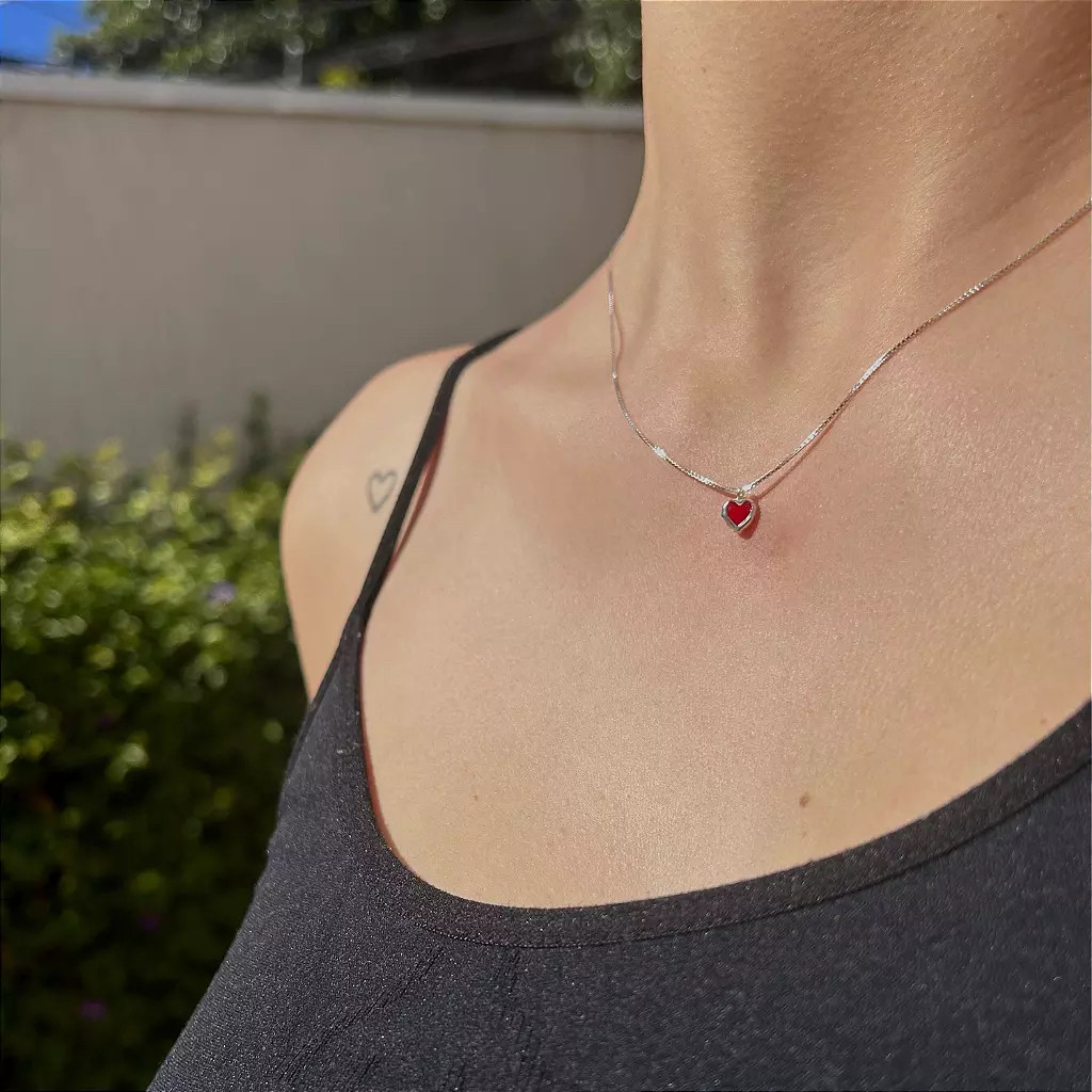 Colar Cordão Ponto de Luz Vermelho Coração em Banho de Prata 925