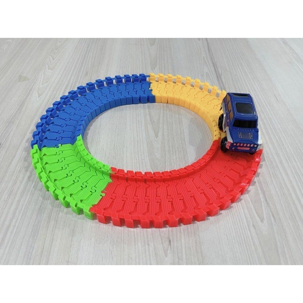 Carrinho com Pista Articulada - Racing Sport - 56 Peças, Brinquedo carrinho com pista maluca articulada em Oferta na Shopee