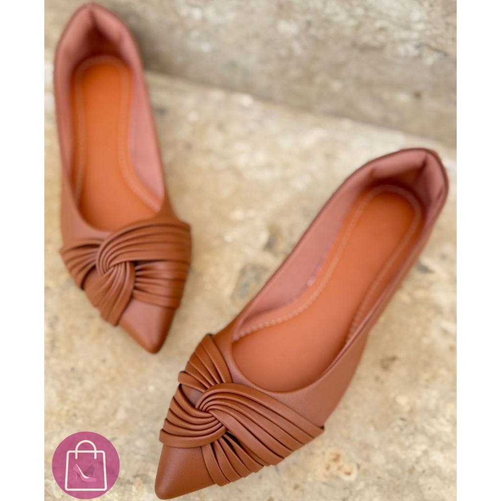 Sapatilha Feminina Bico Fino: Elegância e Conforto para Qualquer Ocasião!