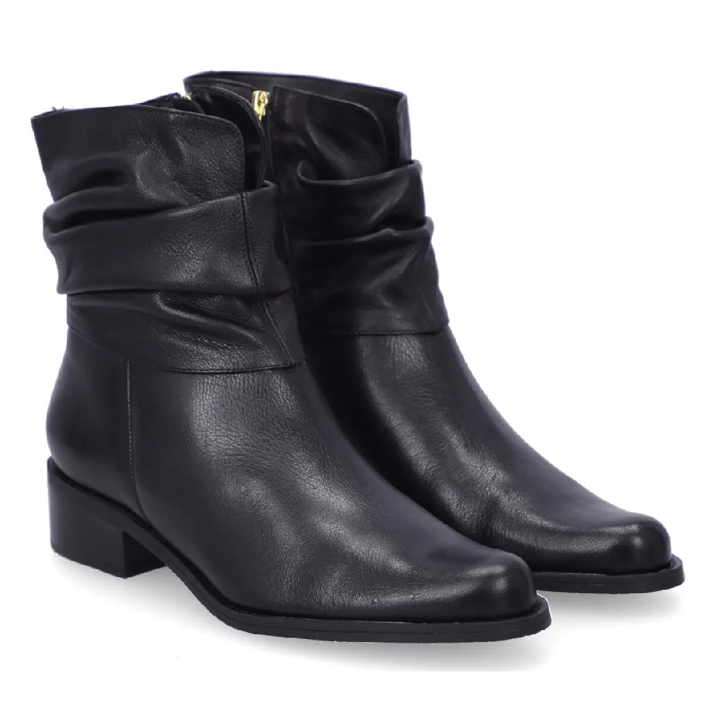 Bota Cano Curto Luz da Lua Saara Preto