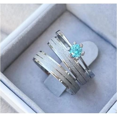 Par de alianças diamantadas banhado a prata 4mm e Sólitario colorido + Gravação nome e data COD-70 em Oferta na Shopee