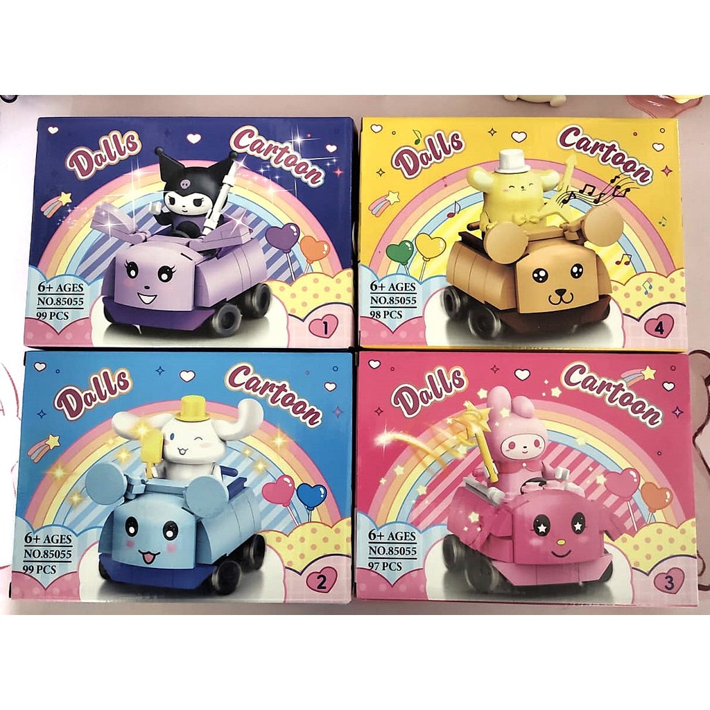 Boneca de montar Turma da Hello Kitty com carrinho
