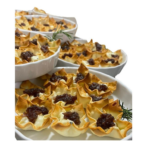 Casquinhas Da Bia Assada Canapés E Petiscos Aprox. 130 Unid. — imagem 2 de 2